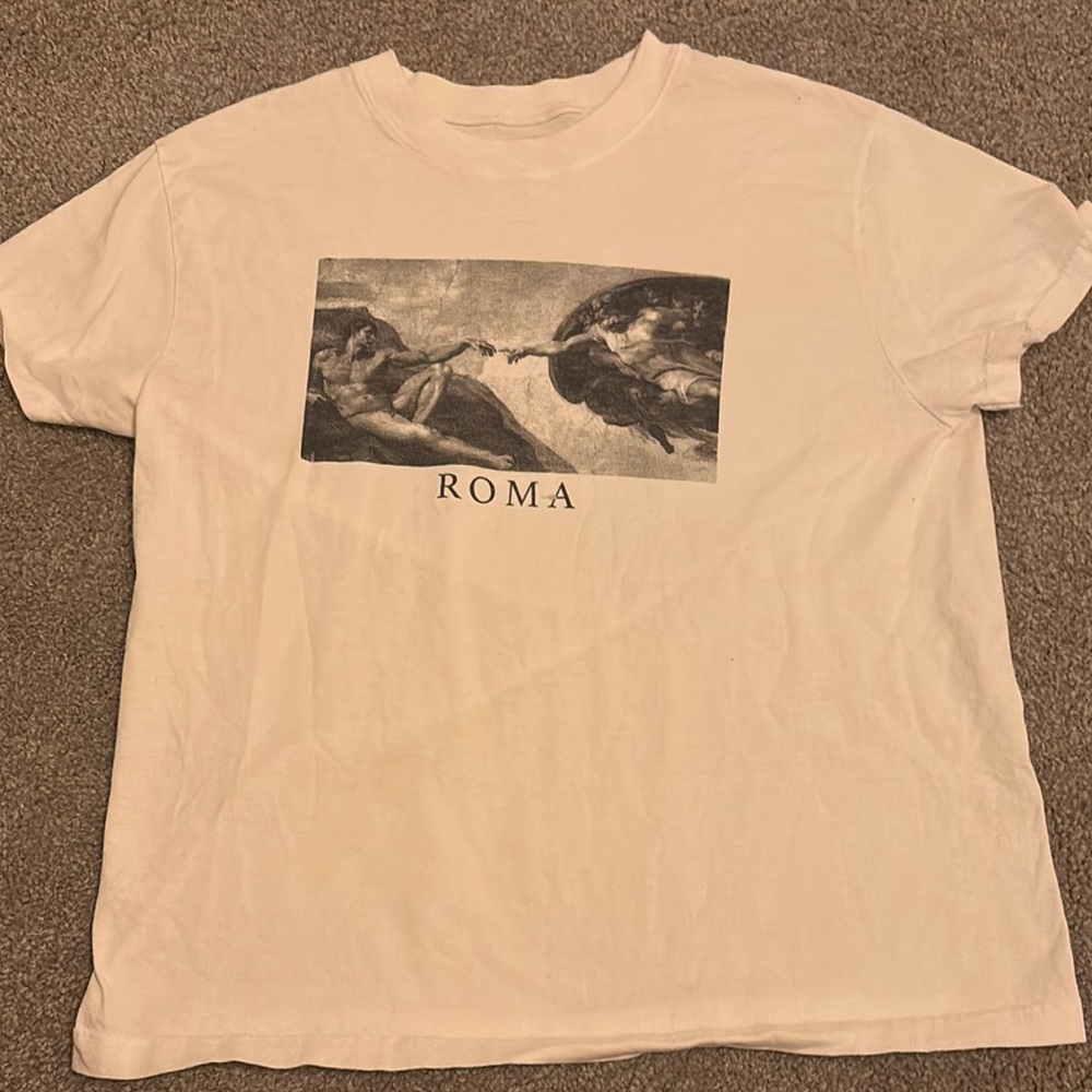 Brandy Melville Roma graphic T